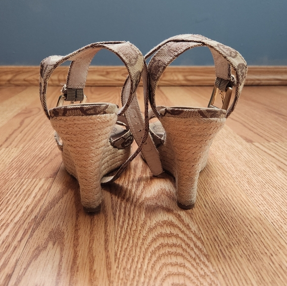 Michael Kors kami ankle strap - Picture 7 of 7